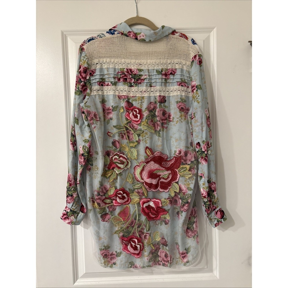 John Mark Mix Media Rose Lace Embroidery Button Top Artsy Medium